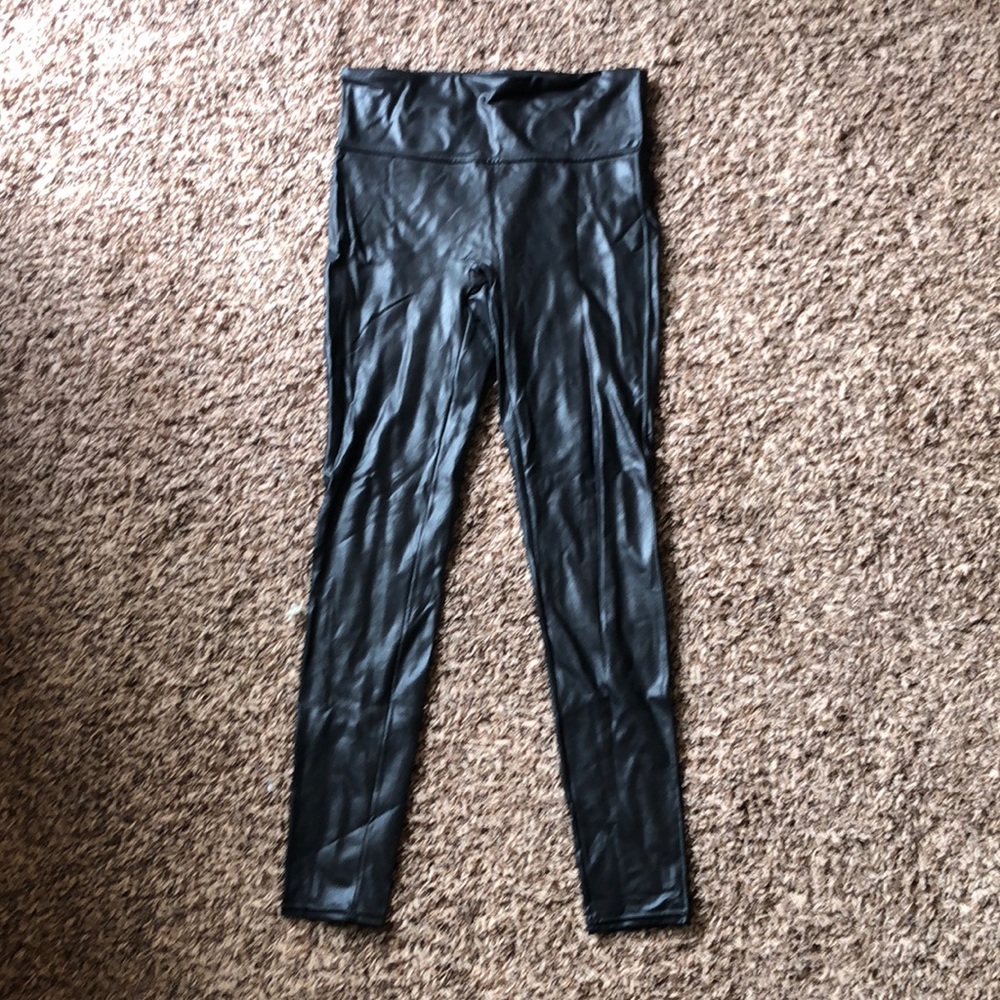Leatherette Spanx leggings